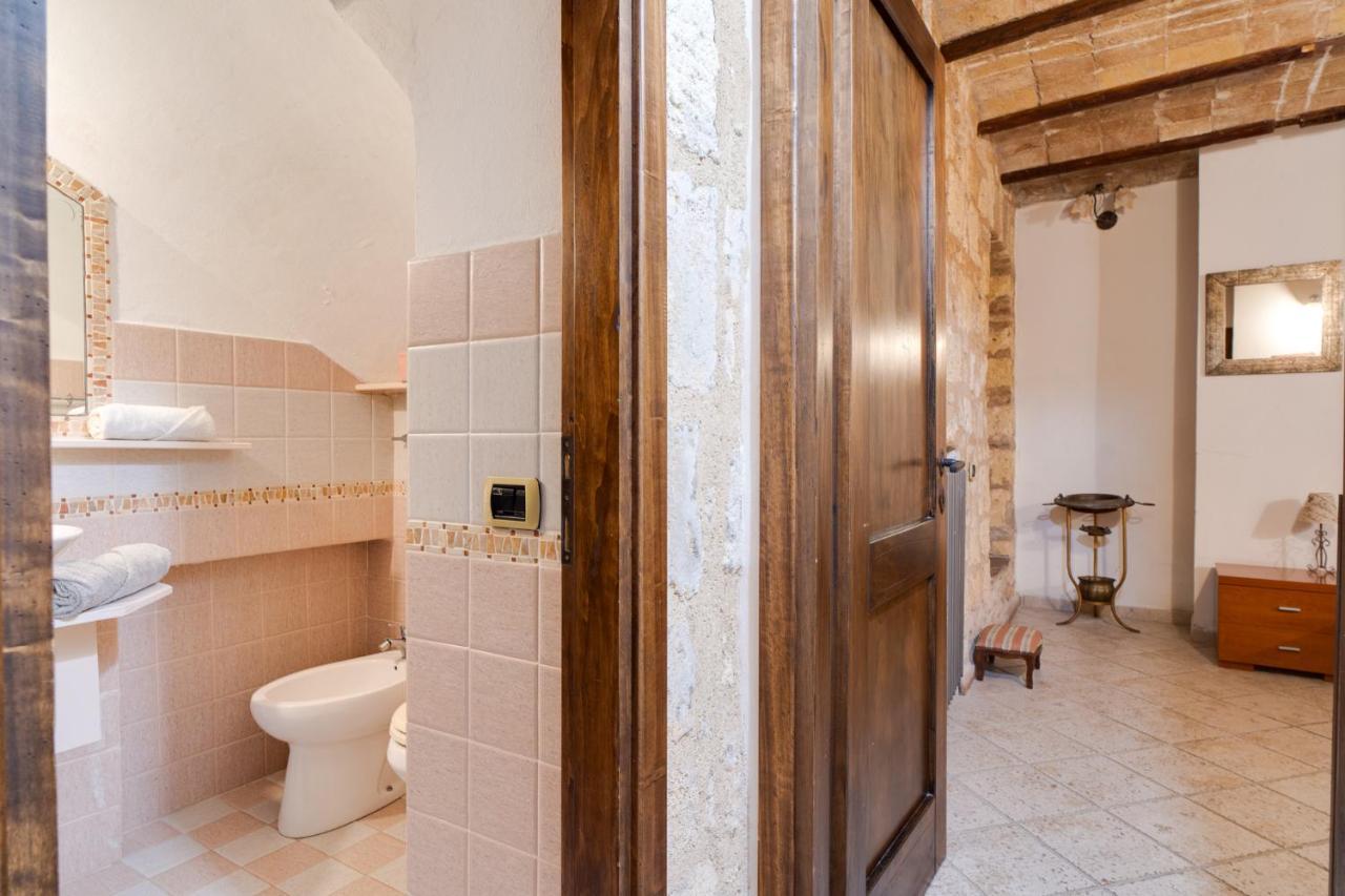 タルクイーニア La Casa Dell' Etruscoヴィラ エクステリア 写真